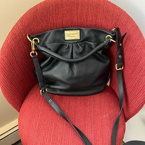 Marc Jacobs Classic Q Hillier Hobo Bag - Black Leather
